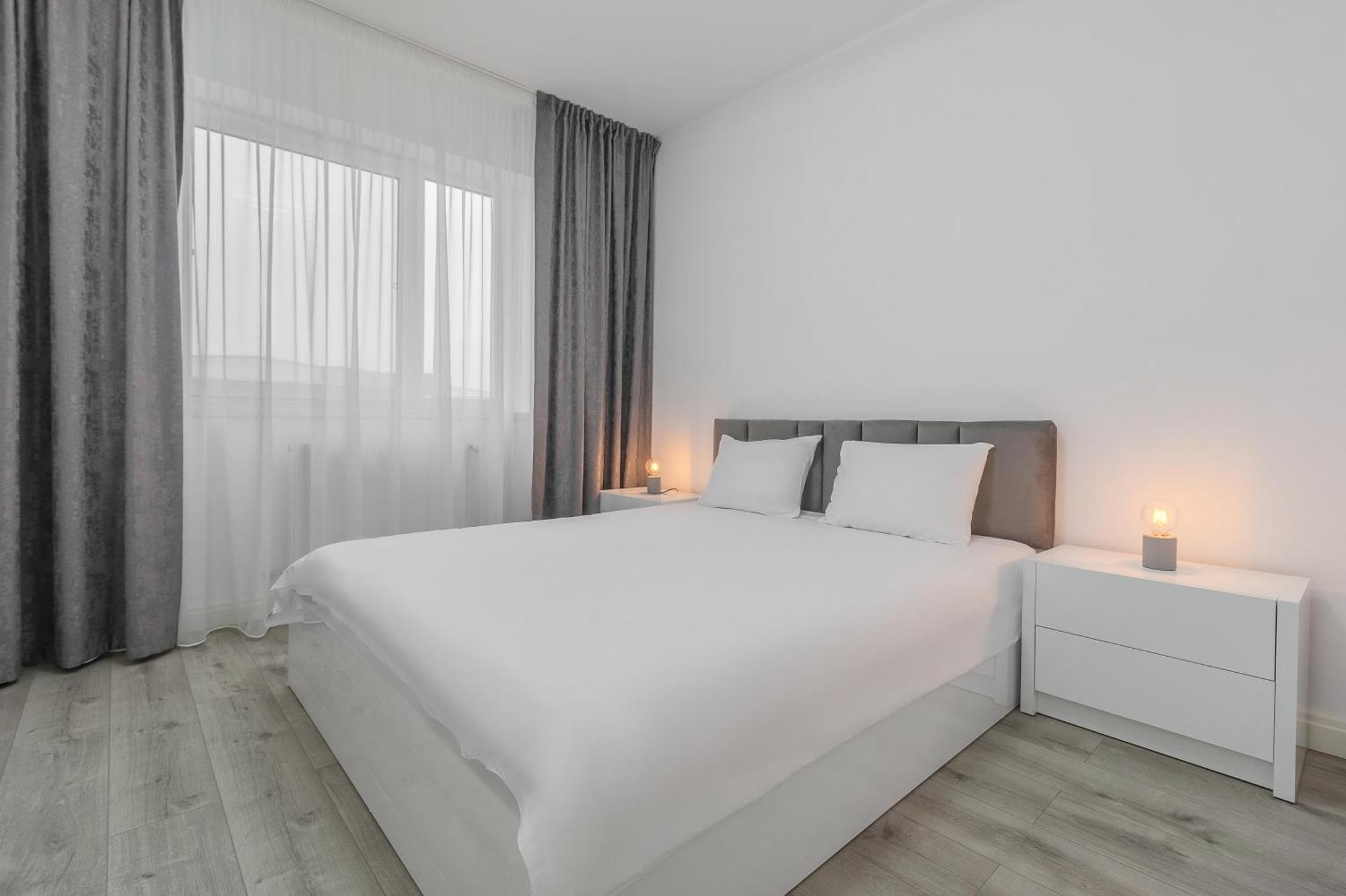 Pure Flat Lejlighed Oradea Eksteriør billede