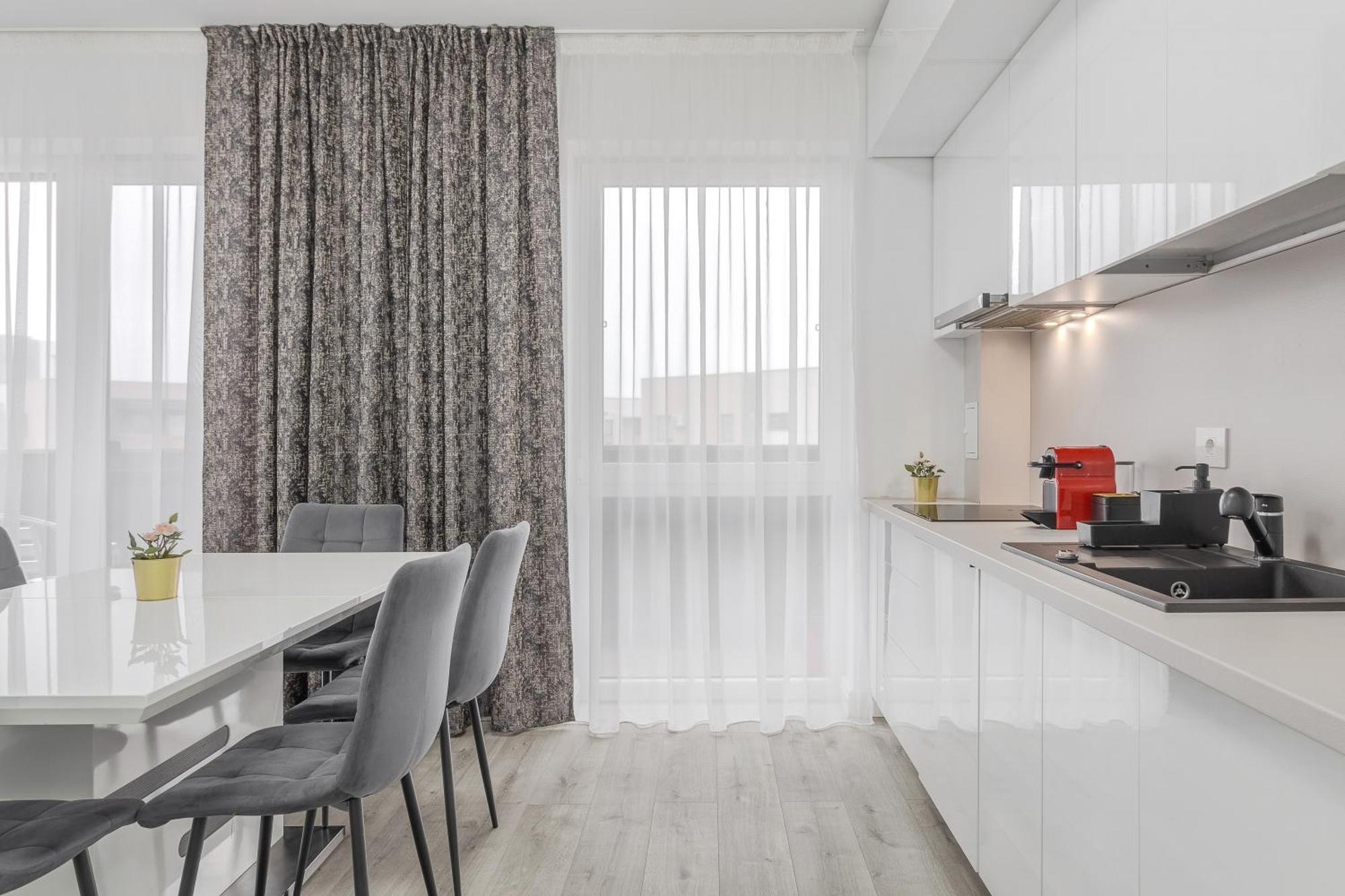 Pure Flat Lejlighed Oradea Eksteriør billede