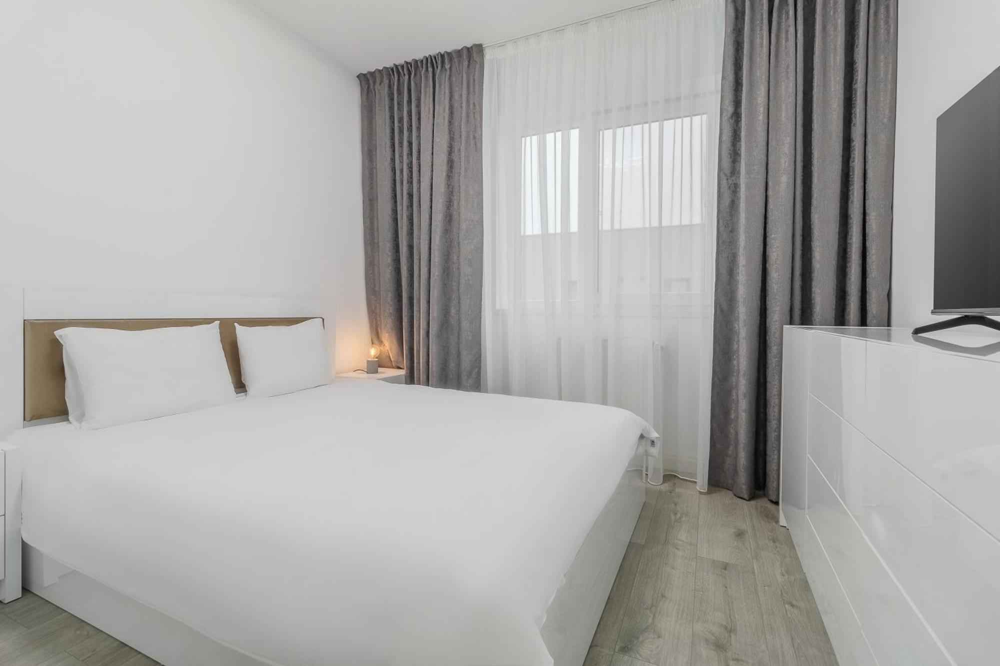 Pure Flat Lejlighed Oradea Eksteriør billede